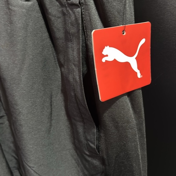 PUMA Woven Athletic drawstring elastic waist,2 hip pocket,inner boxer lined - Picture 4 of 8